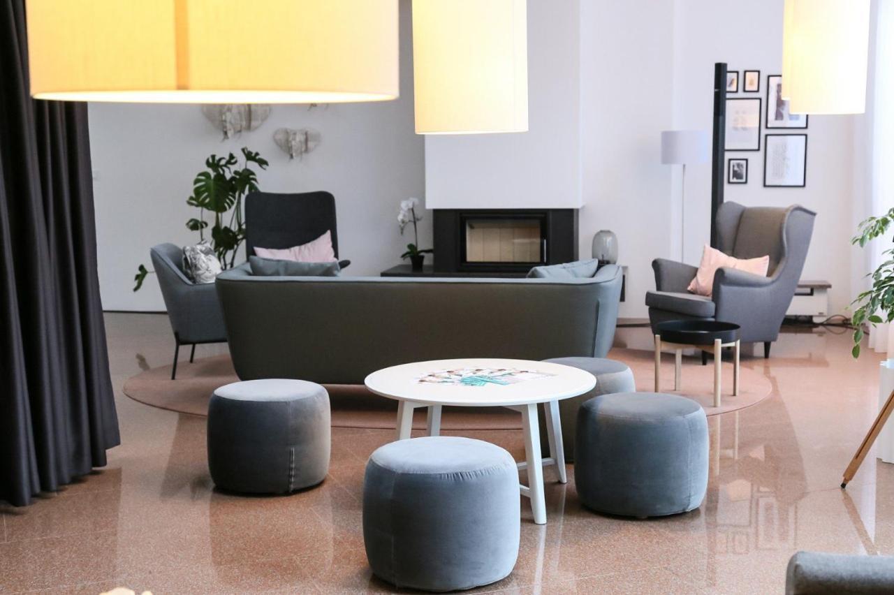 Wellness Studio! Finnish Sauna, Whirlpool, Gym & More! Prag Exteriör bild